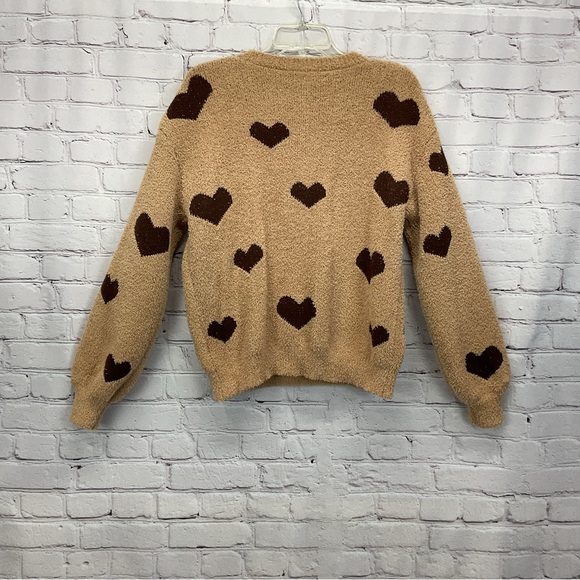 Heart Print Sweater Women's Size M Tan/Brown Valentines Comfy Cozy Love Travel - Picture 6 of 6